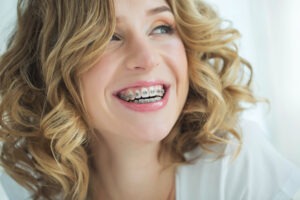 Braces vs Invisalign: Which Is Better for Adults?